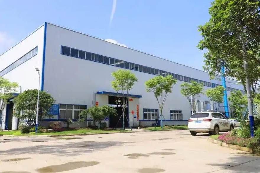 球帝直播 从板凳到解说席：一个业余篮球教练的赛程笔记